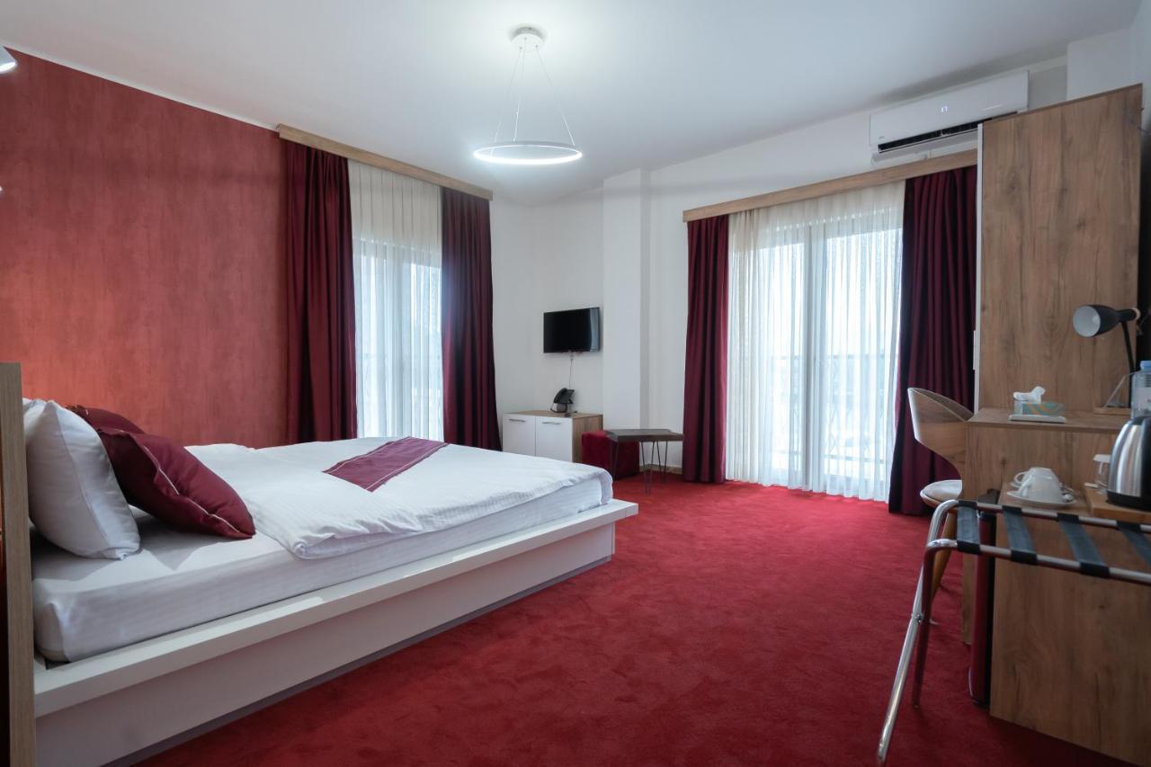 Austrian Palace Hotel 斯科普里 外观 照片