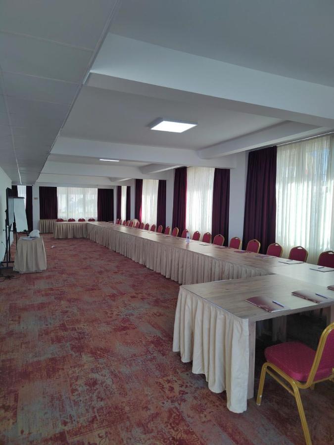 Austrian Palace Hotel 斯科普里 外观 照片